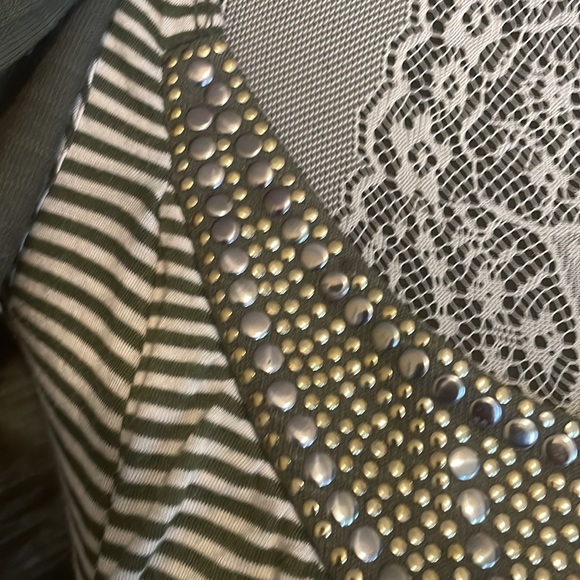 HeartSoul Women’s Top - Picture 4 of 12